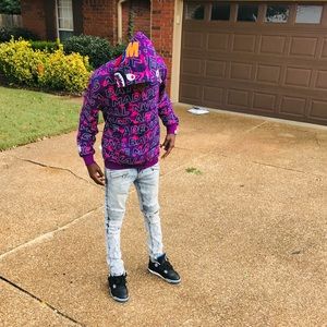 Meet your Posher, Derick